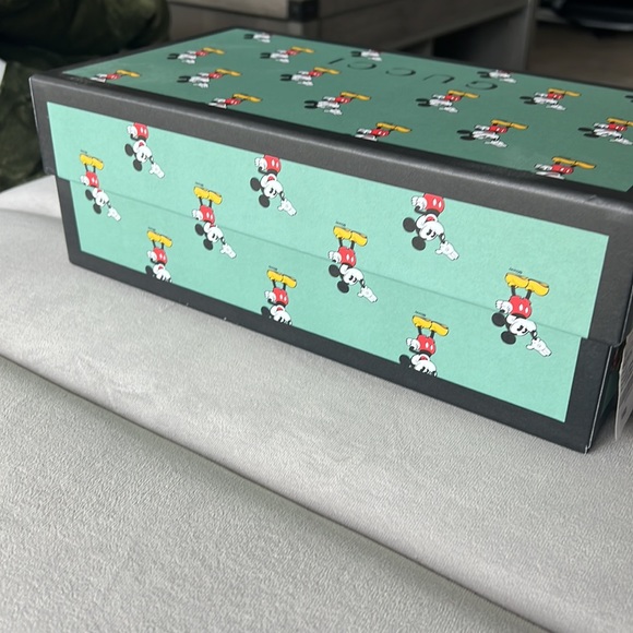 GUCCI x DISNEY Mickey Mouse slides - Picture 9 of 10